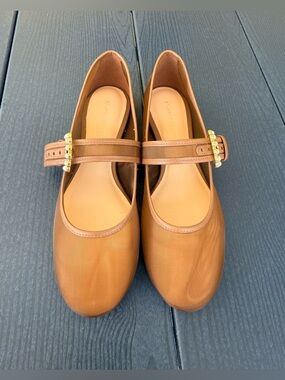 STUART WEITZMAN
Women's Brown Piper Ballet